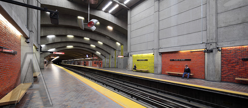 Metro &amp; Underground City - Montreal